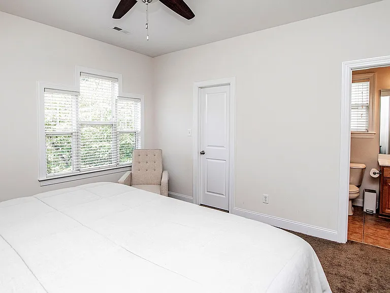 315 Woodvale Pl — Photo 16