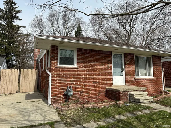 29020 Hazelwood St, Inkster, MI 48141
