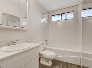 7320 Westbrook Ave, Spring Valley, NV 89147