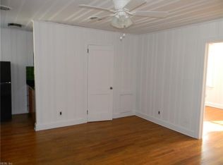 7435 Hampton Blvd #B, Norfolk, VA 23505