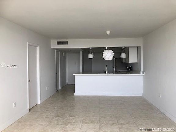 3rd image of 1301 NE Miami Gardens Dr APT 1001W