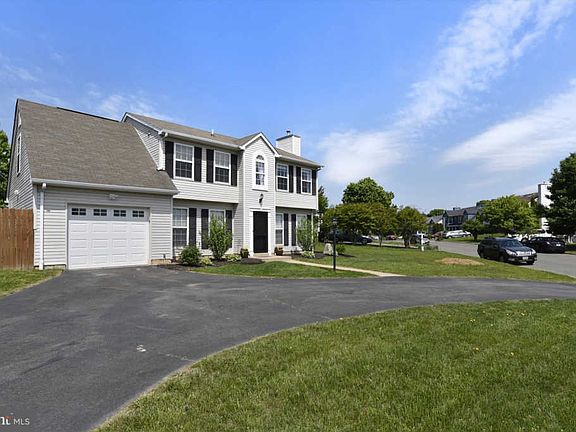 2nd image of 14340 Rehfield Ct