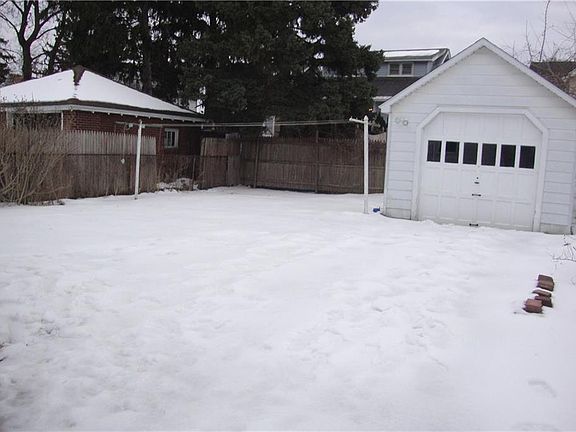 2nd image of 106 Hamden Dr