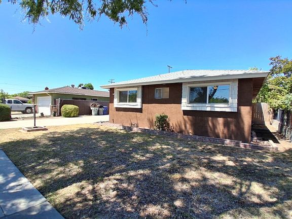 4th image of 1419 N Winery Ave