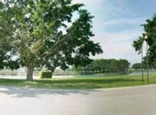 2421 Millcreek Ln APT 102, Naples, FL 34119