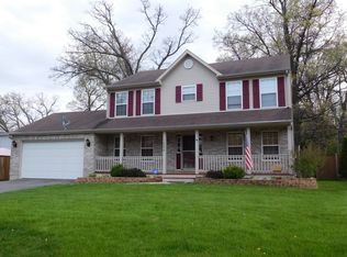 18079 W Timber Ln, Grayslake, IL 60030