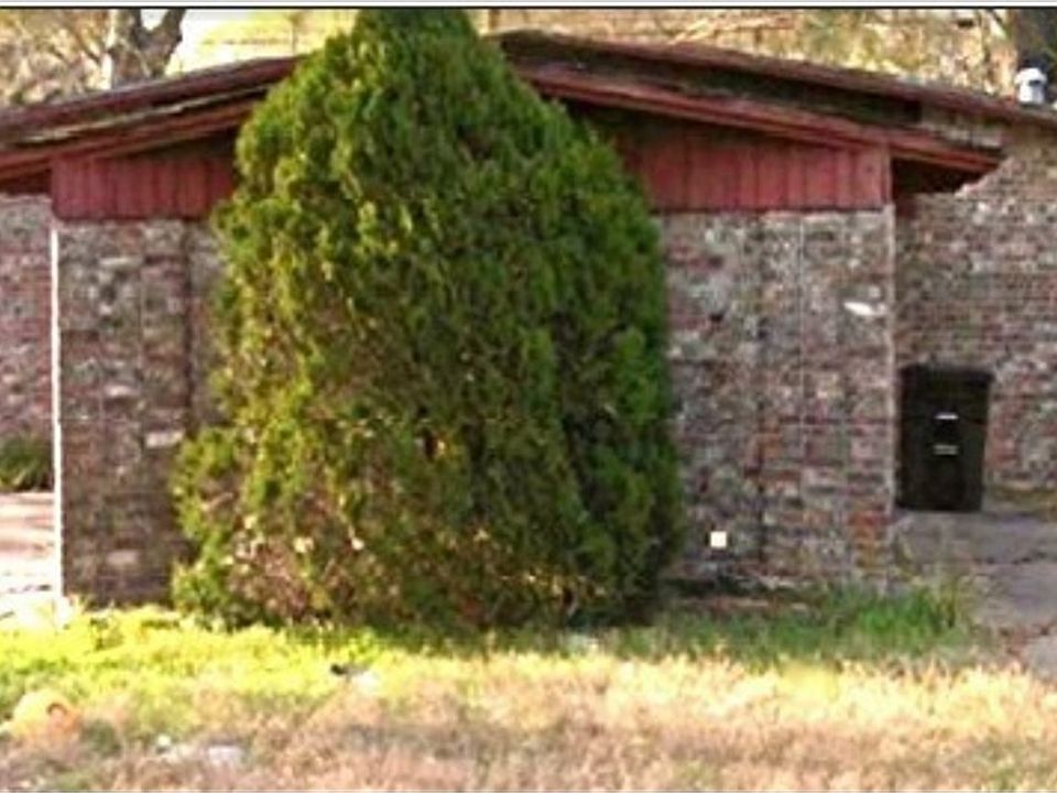 1st image of 7051 Heron Dr