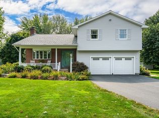 61 Bridge St, Hatfield, MA 01038