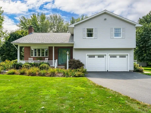 61 Bridge St, Hatfield, MA 01038