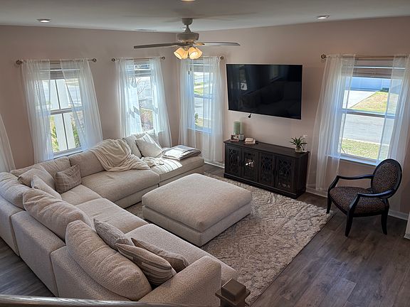 5th image of 13019 Garren View Ln