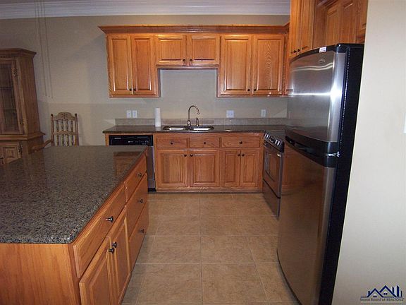 5th image of 109 Harkey Dr