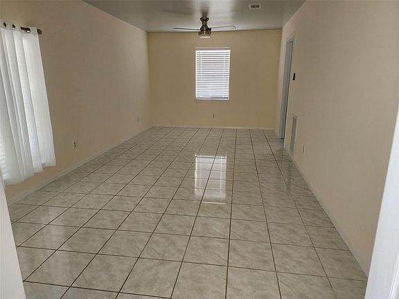 2nd image of 9110 Grape St