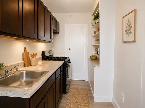 1802 W Champlost St #104, Philadelphia, PA 19141