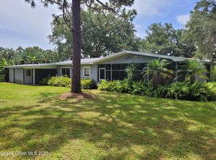 9695 Mockingbird Ln, Micco, FL 32976