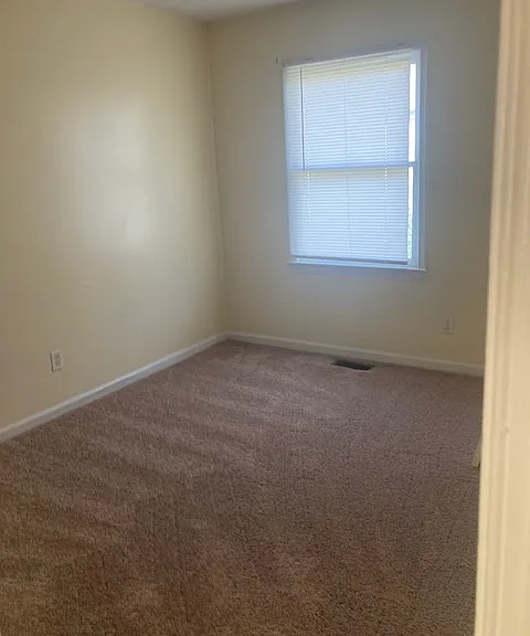 16 Carmine Pl — Photo 6
