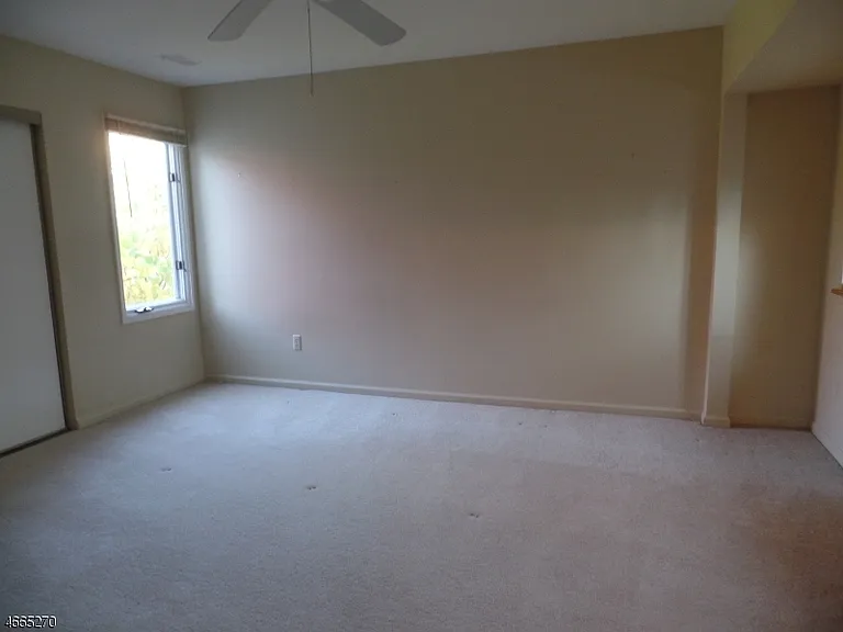 85 Village Dr — Photo 12