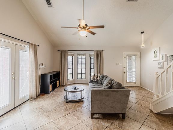 4th image of 7714 High Village Dr