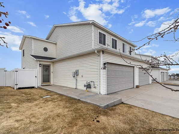 346 Chris Loop, Cheyenne, WY 82007