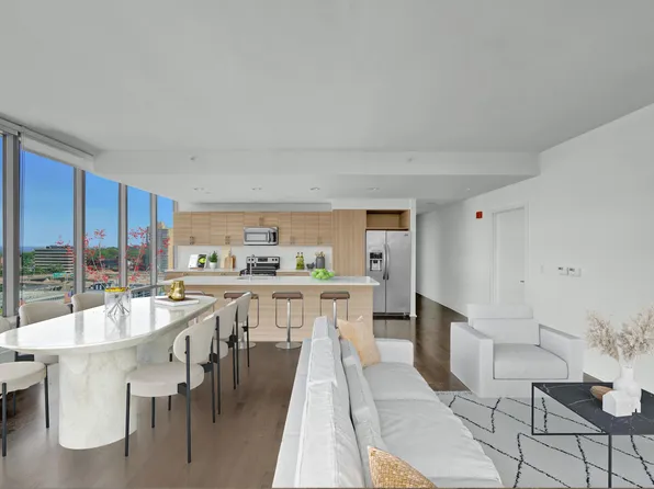 2030 Hudson Street image 76 of 284