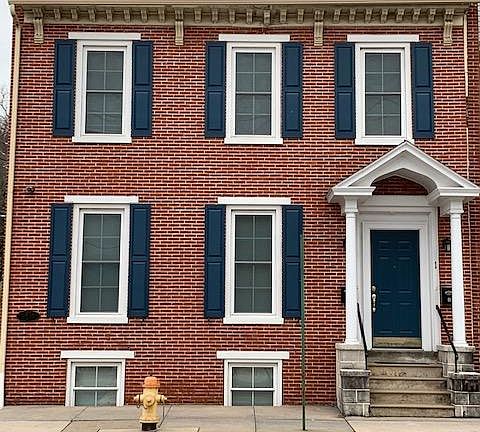 Front of building. First floor apartment.