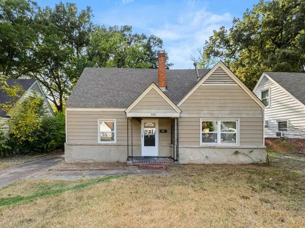 1311 Foxcroft St, Memphis, TN 38111