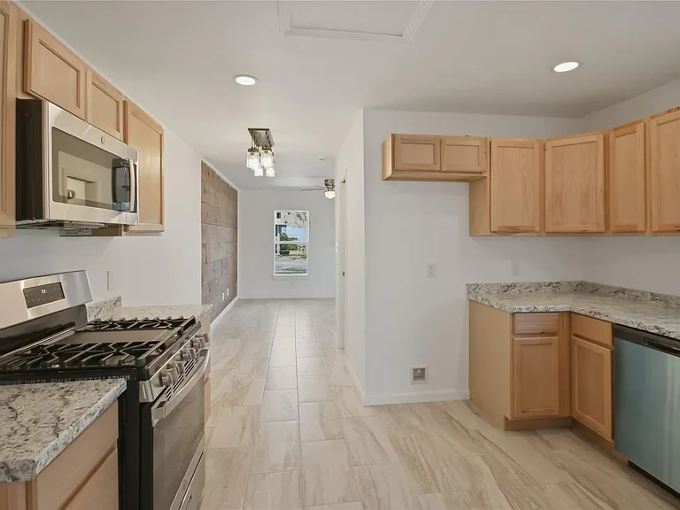 3518 Orange St — Photo 15