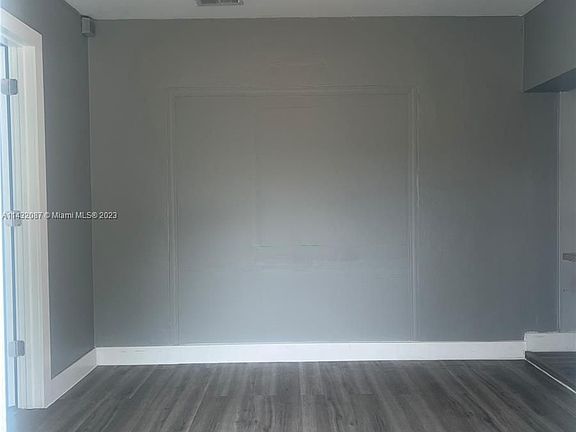 5th image of 5001 NW 190th St