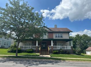 8317 Mansion Hill Ave APT 4, Madison, WI 53719