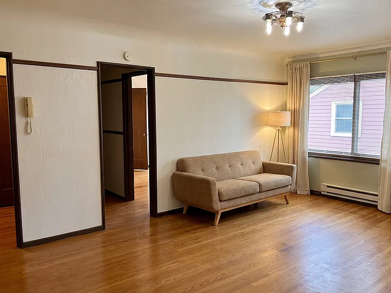 Preston Apartments — Photo 39