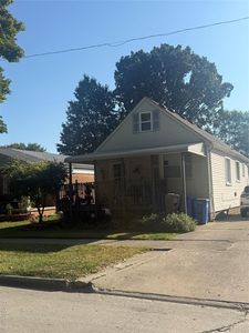 5846 Berwyn St, Dearborn Heights, MI, 48127