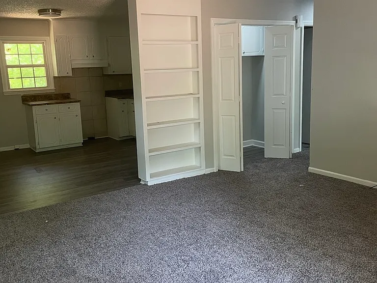 6 Oakridge Ct — Photo 7