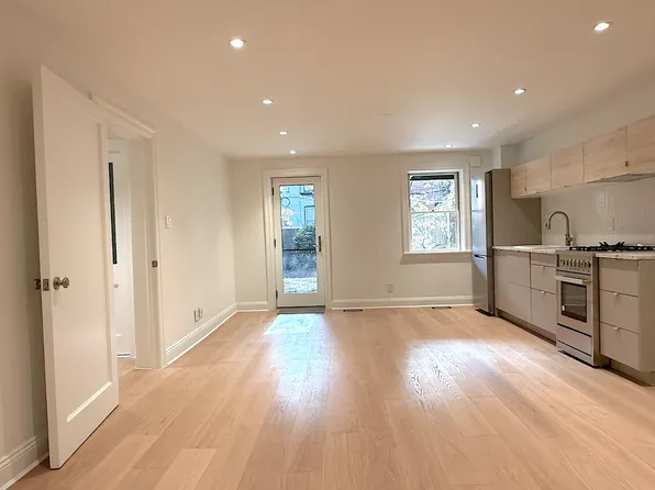 424 Pacific Street image 5 of 19