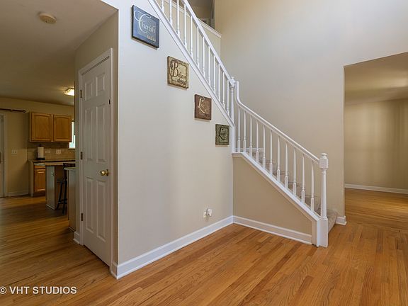 2nd image of 37517 Lyons Woods Ct