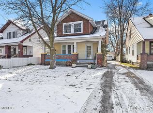 708 Griggs St SW, Grand Rapids, MI 49503