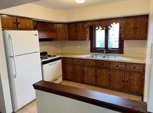 39 Howard St #2, Fall River, MA 02721