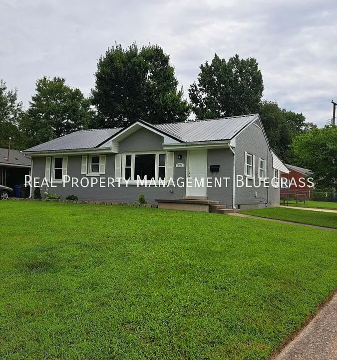 224 Savoy Rd