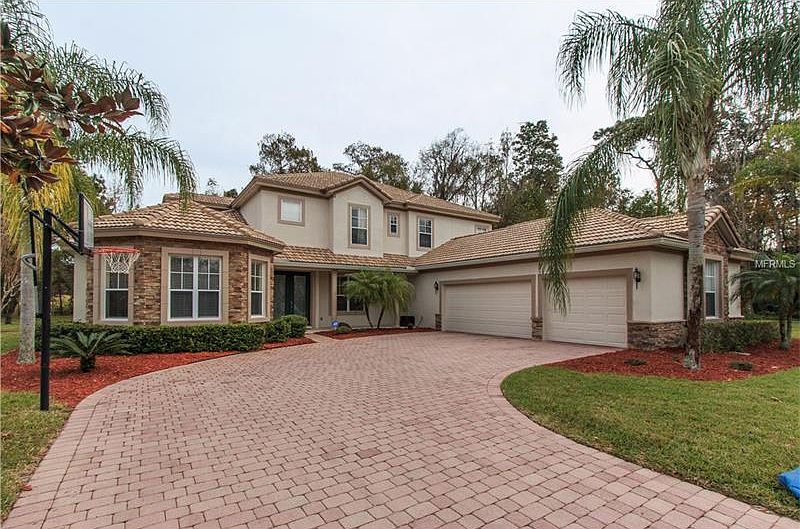 1st image of 902 Fairmeadows Ct
