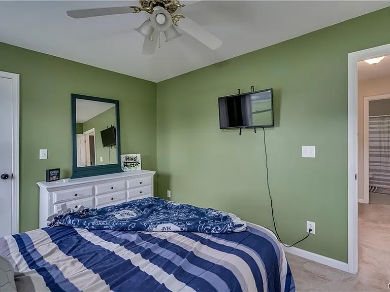 26202 Lafave Rd — Photo 28