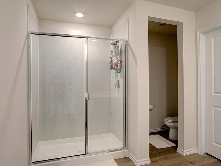 6517 Waterfall Ln — Photo 15