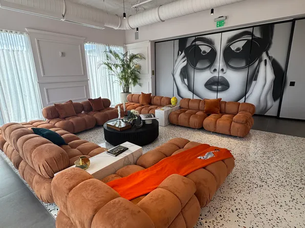 (undisclosed Address), Miami, FL 33127