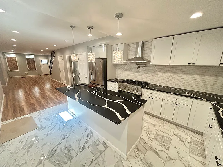 3447 Jasper St — Photo 9