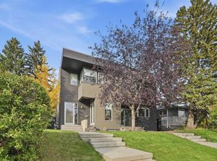 2220 S 32nd Ave SW, Calgary, AB T2T 1X1