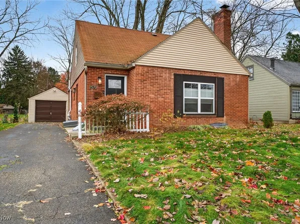 1570 Stadelman Ave, Akron, OH 44320