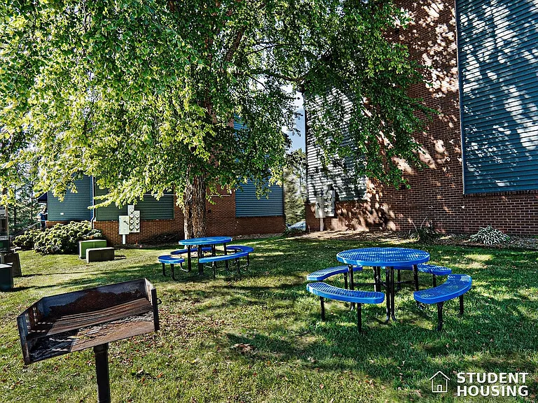 The Commons — Photo 20