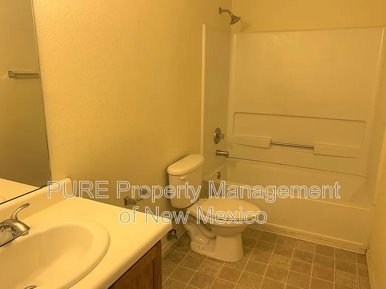915 Blackbird Dr SW — Photo 18