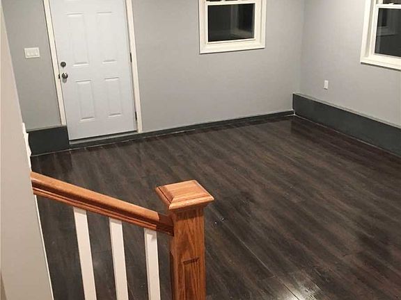 4th image of 2809 Kane Ave
