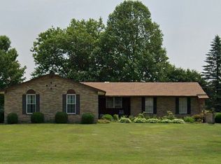 920 Mitchell Rd, Wilmington, OH 45177