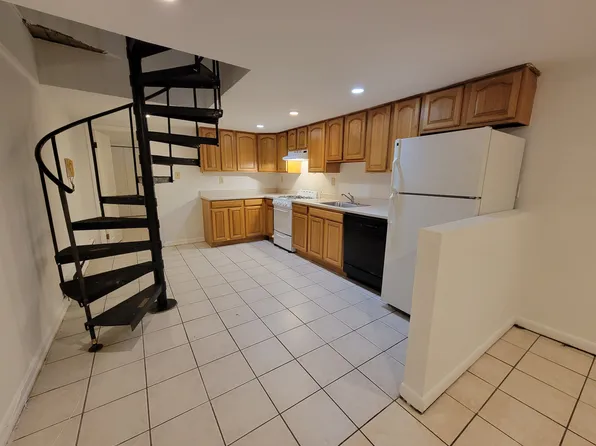 1915 Green St APT 1E, Philadelphia, PA 19130