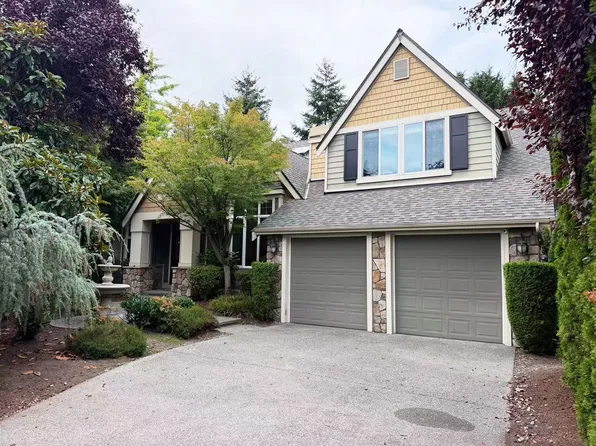 15707 NE 117th St, Redmond, WA 98052
