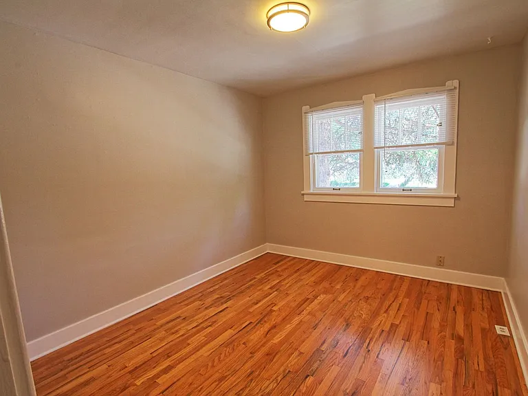 505 S Gaylord St — Photo 11
